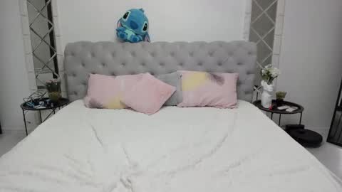 Snapshot of arianightx chatting on March 1, 2025, 6:54 pm arianightx online show from March 1, 2025, 6:54 pm