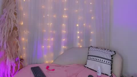 Snapshot of arianna_cox chatting on February 3, 2026, 6:40 am arianna cox online show from February 3, 2026, 6:40 am