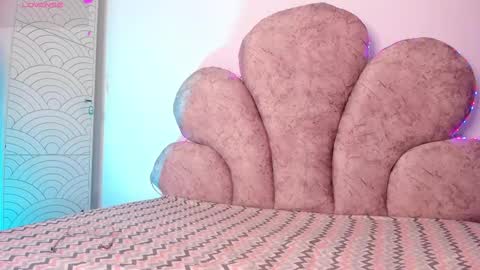 Arianna online show from September 19, 2025, 8:20 pm