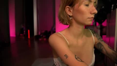 Olivka online show from March 8, 2025, 8:33 am