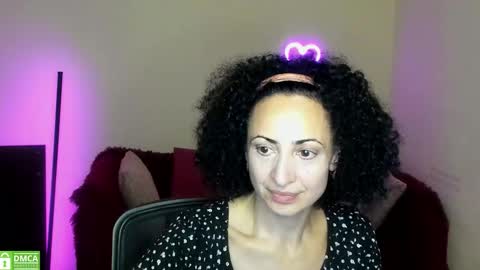 Arianna online show from September 24, 2025, 5:38 pm