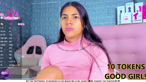 Arianna online show from March 6, 2025, 7:10 pm