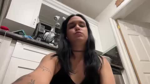 Snapshot of ariawestlove chatting on December 2, 2024, 7:36 am Aria online show from December 2, 2024, 7:36 am