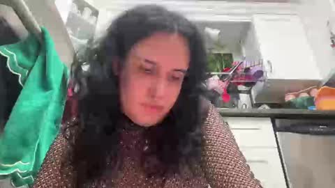 Snapshot of ariawestlove chatting on January 9, 2025, 5:55 am Aria online show from January 9, 2025, 5:55 am