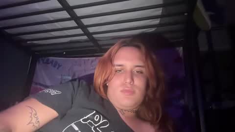 Snapshot of ariawestlove chatting on October 14, 2025, 12:44 am Aria online show from October 14, 2025, 12:44 am