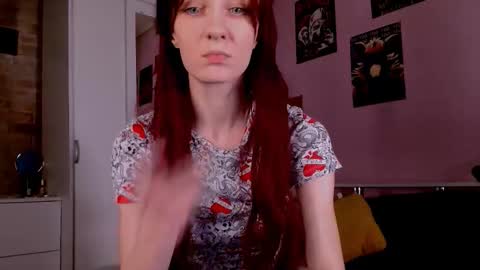 aribluush online show from November 7, 2025, 6:24 am