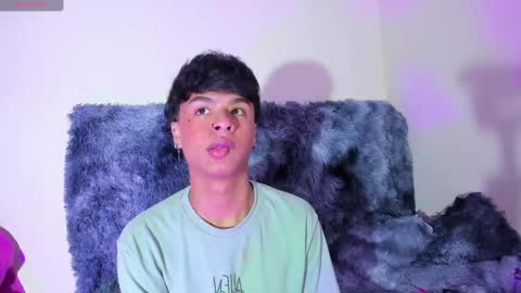 ariel_adan online show from January 4, 2025, 11:59 pm