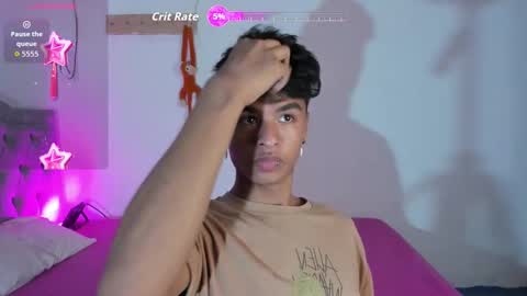 ariel_adan online show from March 19, 2026, 7:07 pm