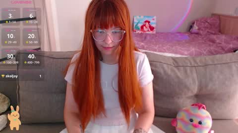 Ariel Donovan online show from September 12, 2025, 1:33 pm