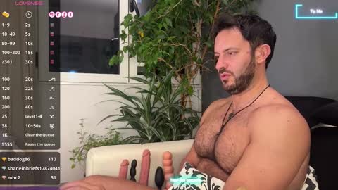 Ariel online show from February 18, 2026, 3:24 am