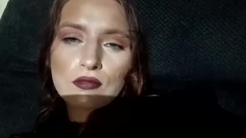 ariellaboxxx98 online show from October 8, 2025, 2:53 am