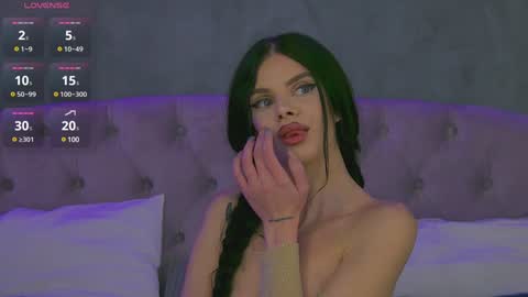 Ariell online show from January 25, 2025, 6:46 pm