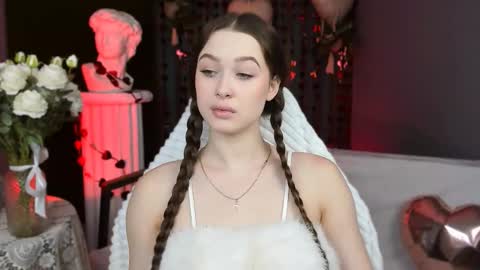 Snapshot of arielsykes chatting on February 13, 2026, 9:33 pm arielsykes online show from February 13, 2026, 9:33 pm