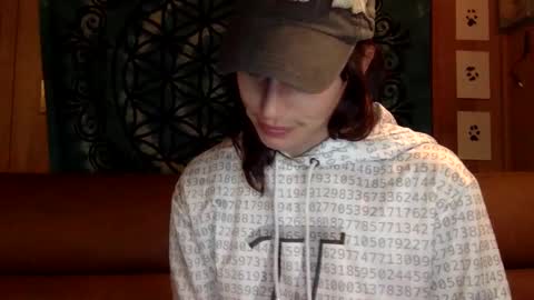 ariel  colin when hes here online show from January 5, 2025, 2:06 am