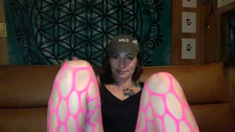 ariel  colin when hes here online show from January 15, 2025, 4:04 am