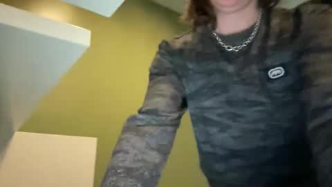 ariel  colin when hes here online show from January 11, 2026, 1:49 pm