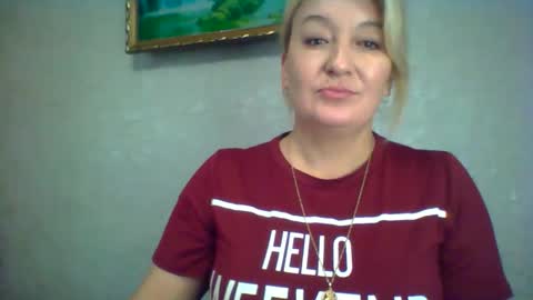 Snapshot of arielxloveresss chatting on October 13, 2025, 7:08 am ArielXLoveresss online show from October 13, 2025, 7:08 am