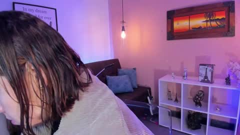  Arianna  online show from February 25, 2025, 12:34 pm