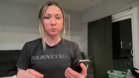 airskiii online show from January 22, 2025, 7:57 am