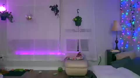 airskiii online show from October 10, 2025, 2:10 am