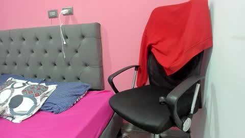 Aria  Cholee online show from March 28, 2026, 2:05 pm