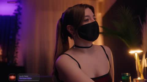 Arina online show from November 2, 2025, 12:40 pm