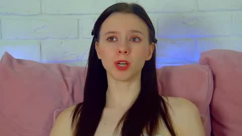 Arinakubrick online show from February 6, 2026, 5:27 pm