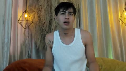 Snapshot of arion_sherwind chatting on September 15, 2025, 7:25 pm Arion online show from September 15, 2025, 7:25 pm