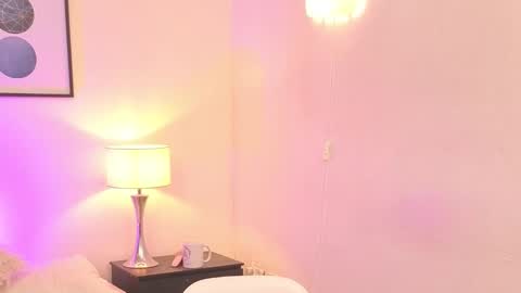   Nice to meet you  thumb up me please its important I  LOOK MY BIO DOWN online show from February 26, 2026, 7:24 pm