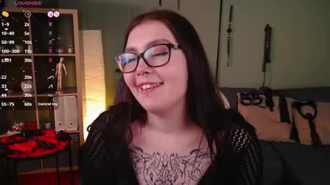 Astrid online show from March 9, 2025, 3:32 am