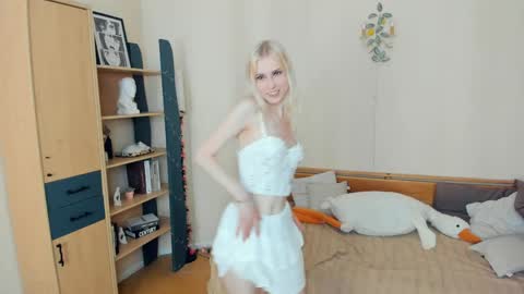 Emily online show from June 8, 2026, 8:37 am