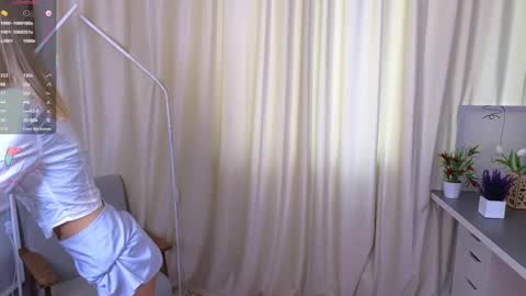 Kate online show from October 5, 2025, 3:27 am