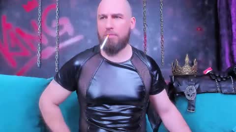Snapshot of armandosteel chatting on June 4, 2026, 6:25 pm Armando online show from June 4, 2026, 6:25 pm