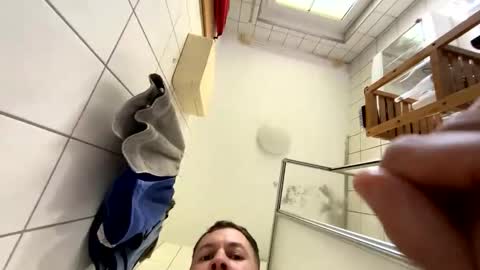 Snapshot of armyskater32 chatting on October 1, 2025, 9:59 am armyskater32 online show from October 1, 2025, 9:59 am