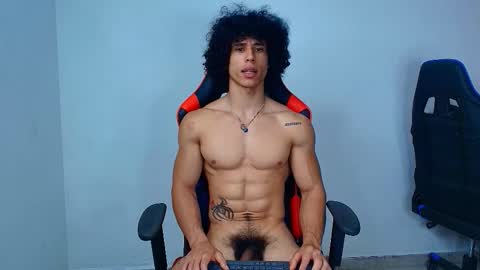 arnold black online show from October 10, 2025, 12:04 pm