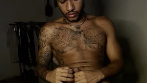 aron_7 online show from February 5, 2025, 7:07 am