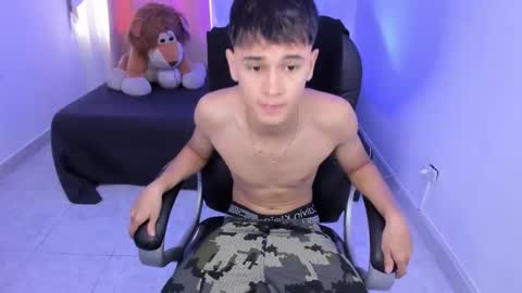 Aaron online show from February 21, 2026, 7:48 pm