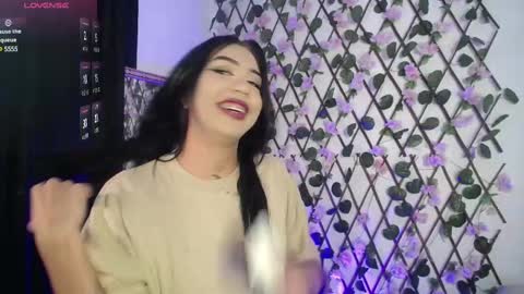 Snapshot of aron_gomez chatting on March 3, 2025, 2:47 am aron online show from March 3, 2025, 2:47 am