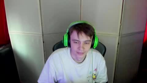 Snapshot of aron_neall chatting on March 8, 2025, 8:00 am biggest penis online show from March 8, 2025, 8:00 am