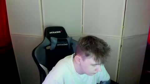 Snapshot of aron_neall chatting on March 10, 2025, 8:59 am biggest penis online show from March 10, 2025, 8:59 am