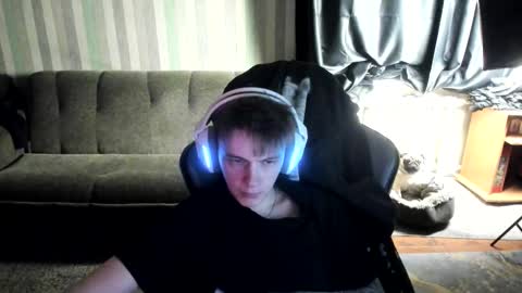 Snapshot of aron_neall chatting on January 8, 2026, 6:05 am biggest penis online show from January 8, 2026, 6:05 am