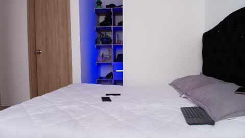 Aron Santoro online show from February 20, 2026, 5:35 pm