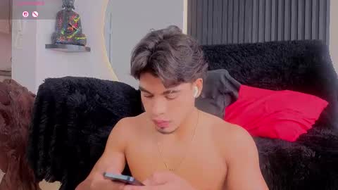  Your Aron  online show from February 5, 2026, 2:22 pm