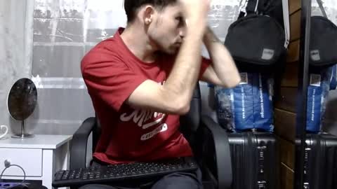 Aron G Franco online show from October 6, 2025, 3:04 am