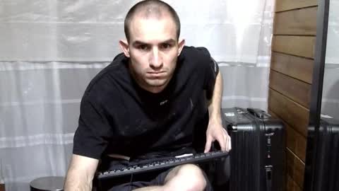 Aron G Franco online show from January 16, 2026, 4:44 pm