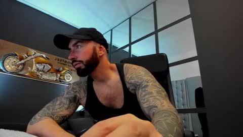 AronGrant online show from January 30, 2025, 9:04 am