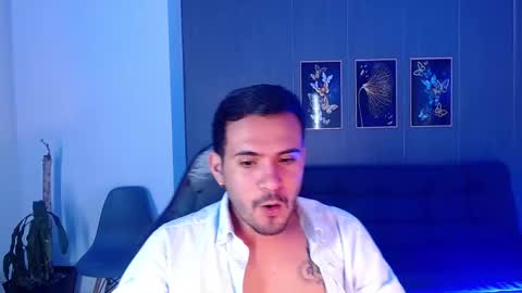 Adrian online show from October 9, 2025, 10:30 pm