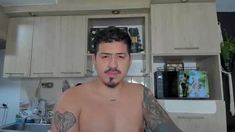 Snapshot of aronwilliams69 chatting on January 10, 2026, 2:35 am ARON Independent model online show from January 10, 2026, 2:35 am