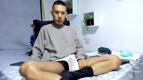 Snapshot of aronxx_ chatting on February 10, 2025, 10:42 am BLACK FRIDAY 55 OFF ON MY ONLYFANS.  online show from February 10, 2025, 10:42 am