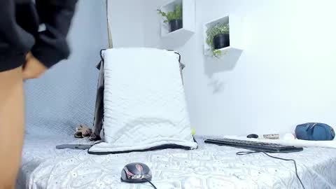 Snapshot of aronxx_ chatting on February 19, 2025, 9:50 am BLACK FRIDAY 55 OFF ON MY ONLYFANS.  online show from February 19, 2025, 9:50 am